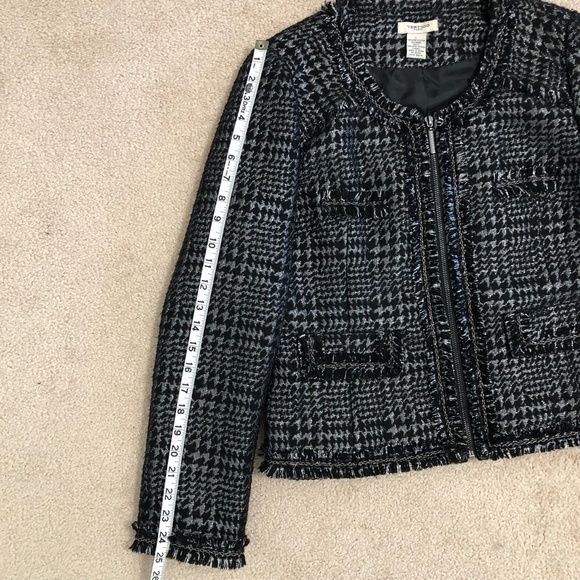 Vertigo Paris Metallic Tweed Fringe & Chain Detail Zip Blazer L fits like a M - Picture 13 of 14